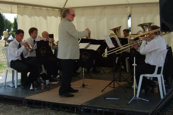 2007 - Entertaining at a Steam Fair